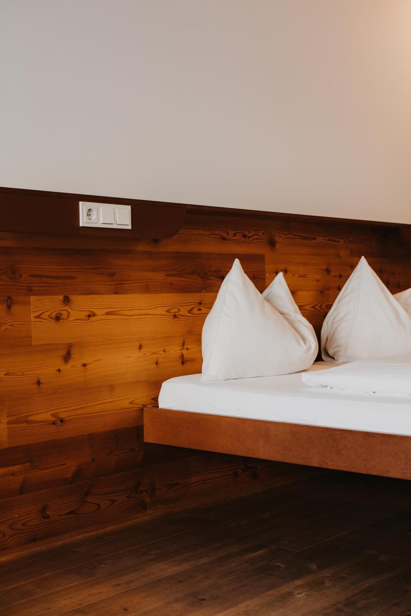 Hotel Hinteregger ماتري إن أوستيرول المظهر الخارجي الصورة