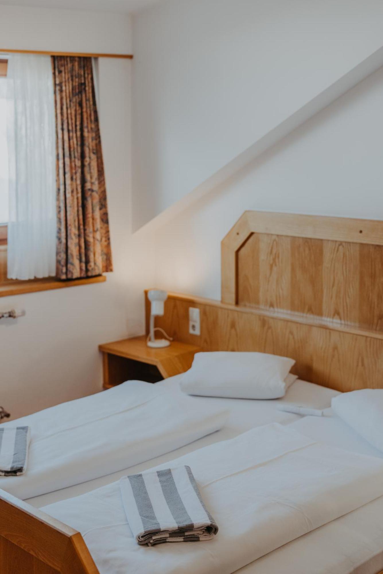 Hotel Hinteregger ماتري إن أوستيرول المظهر الخارجي الصورة