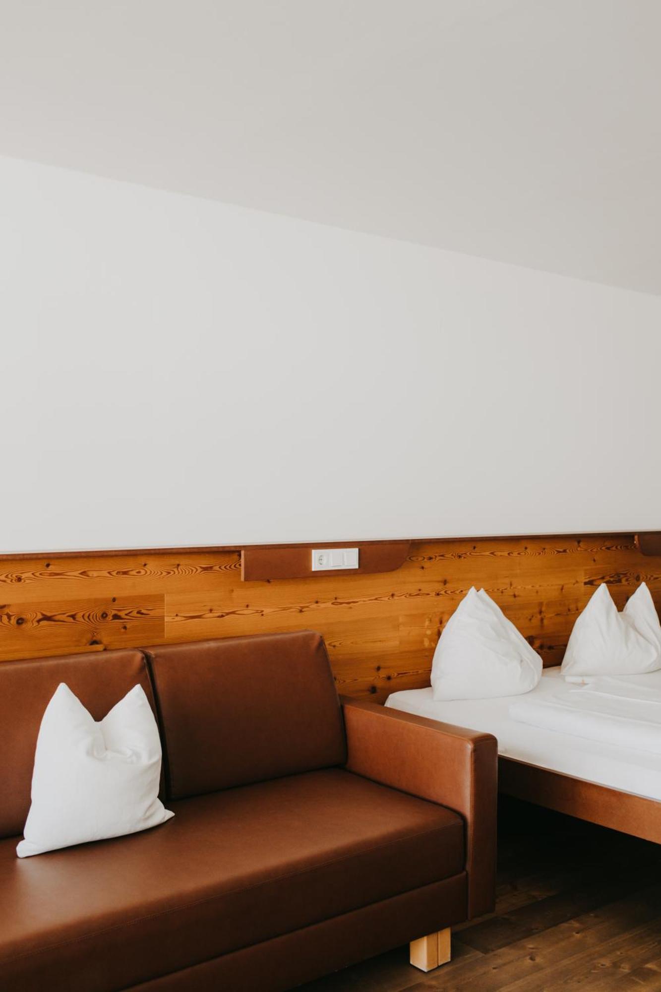 Hotel Hinteregger ماتري إن أوستيرول المظهر الخارجي الصورة
